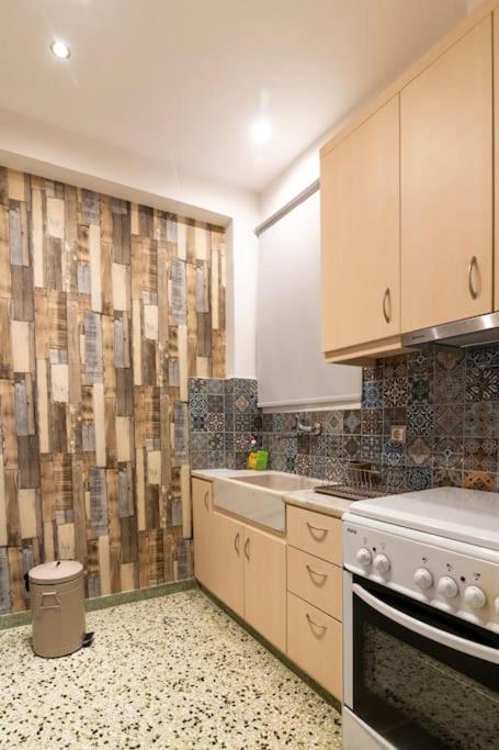 Leon Cozy Apartment Athens Luaran gambar